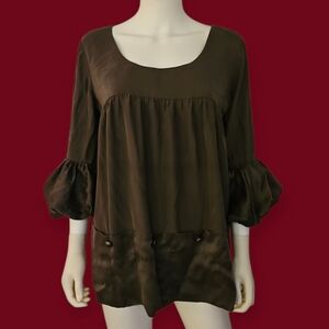 ANTHROPOLOGIE Gray Silk Balloon Sleeve Satin Button Embellished Painter Top